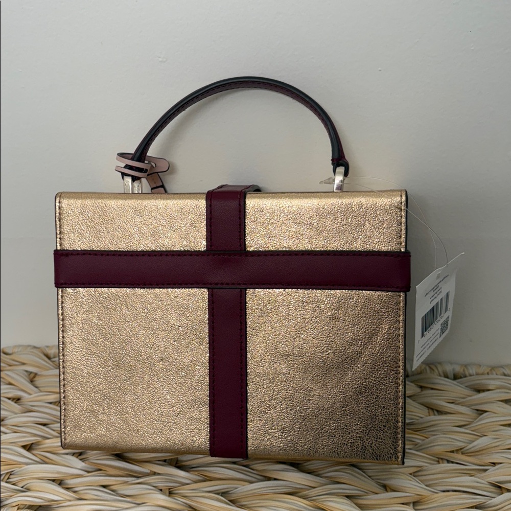 Kate Spade Wrapping Party Gift Box Crossbody - Picture 6 of 7